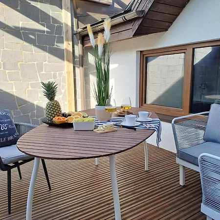 Apartment Lux *